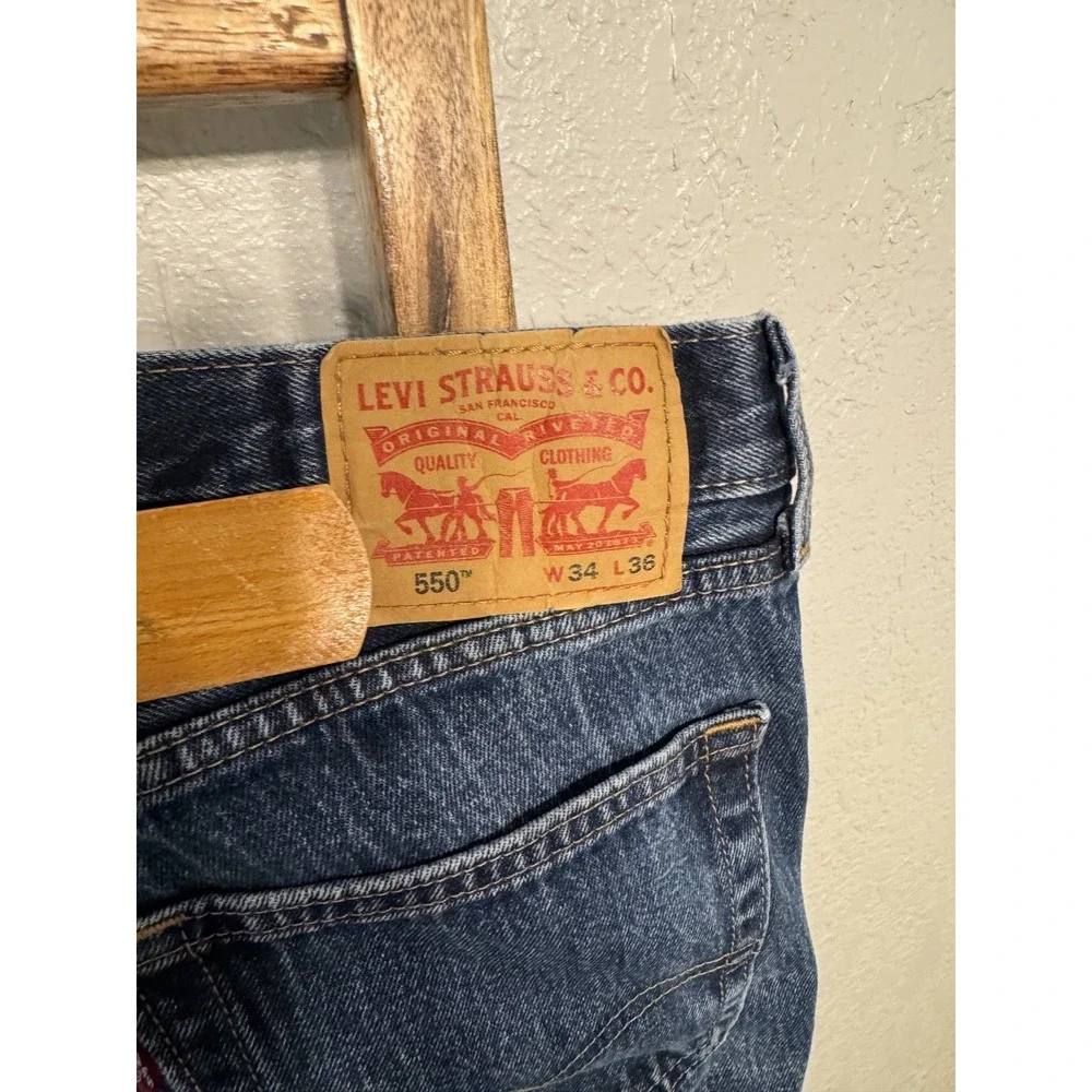 Levi Strauss 550 Men's Blue W34 L34.5 Relaxed Fit Denim Jeans